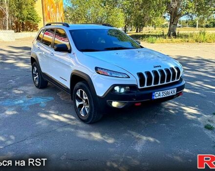 Білий Джип Cherokee, об'ємом двигуна 2.4 л та пробігом 235 тис. км за 13800 $, фото 1 на Automoto.ua