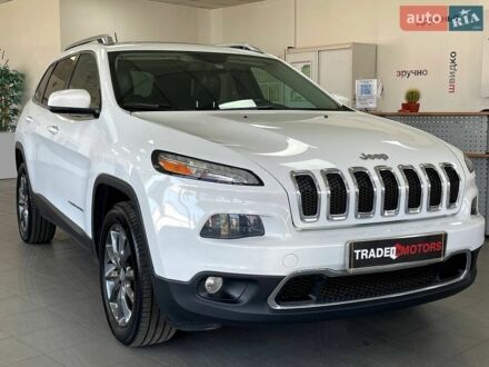 Білий Джип Cherokee, об'ємом двигуна 2.36 л та пробігом 232 тис. км за 12890 $, фото 1 на Automoto.ua