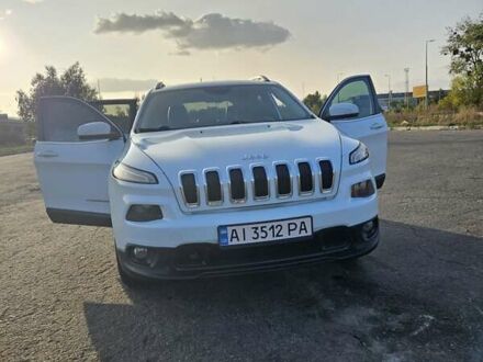 Білий Джип Cherokee, об'ємом двигуна 2.36 л та пробігом 180 тис. км за 13000 $, фото 1 на Automoto.ua