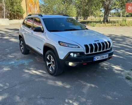 Білий Джип Cherokee, об'ємом двигуна 2.36 л та пробігом 235 тис. км за 13800 $, фото 1 на Automoto.ua