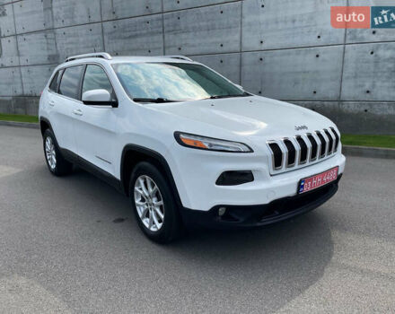 Білий Джип Cherokee, об'ємом двигуна 2.4 л та пробігом 168 тис. км за 11950 $, фото 1 на Automoto.ua