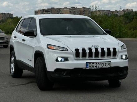 Білий Джип Cherokee, об'ємом двигуна 2.4 л та пробігом 214 тис. км за 14000 $, фото 1 на Automoto.ua