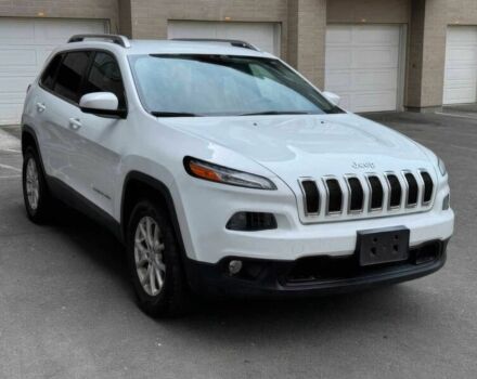Білий Джип Cherokee, об'ємом двигуна 3.2 л та пробігом 73 тис. км за 8000 $, фото 1 на Automoto.ua