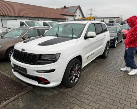 Белый Джип Чероки, объемом двигателя 6.4 л и пробегом 145 тыс. км за 30145 $, фото 1 на Automoto.ua