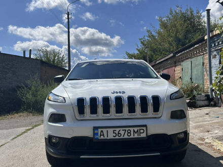 Джип Чероки 2014 в Броварах на Automoto.ua Белый Джип Чероки, объемом двигателя 2.36 л и пробегом 288 тыс. км за 12300 $, фото 1 на Automoto.ua