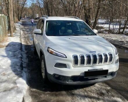 Белый Джип Чероки, объемом двигателя 2.36 л и пробегом 399 тыс. км за 8900 $, фото 1 на Automoto.ua