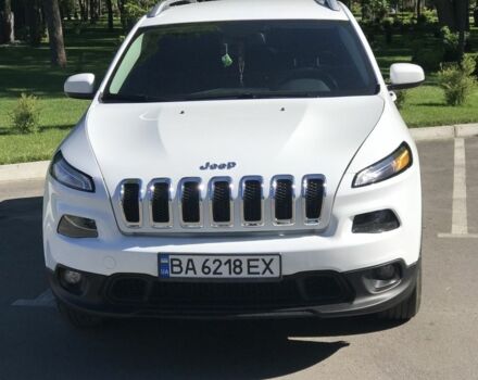 Білий Джип Cherokee, об'ємом двигуна 2.4 л та пробігом 178 тис. км за 14600 $, фото 1 на Automoto.ua