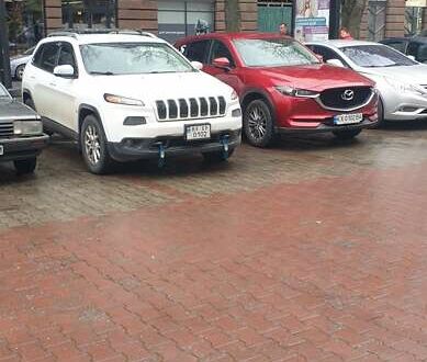 Джип Cherokee 2015 у Хмельницькому на Automoto.ua Білий Джип Cherokee, об'ємом двигуна 3.24 л та пробігом 202 тис. км за 14500 $, фото 1 на Automoto.ua