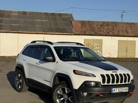 Білий Джип Cherokee, об'ємом двигуна 3.2 л та пробігом 142 тис. км за 15500 $, фото 1 на Automoto.ua