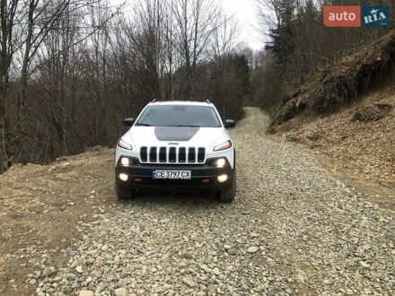 Джип Cherokee 2015 у Вижнице на Automoto.ua Білий Джип Cherokee, об'ємом двигуна 3.2 л та пробігом 184 тис. км за 16150 $, фото 1 на Automoto.ua