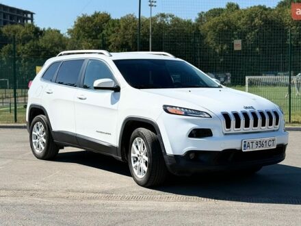 Білий Джип Cherokee, об'ємом двигуна 2.36 л та пробігом 154 тис. км за 13200 $, фото 1 на Automoto.ua