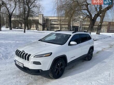 Білий Джип Cherokee, об'ємом двигуна 2.36 л та пробігом 135 тис. км за 13500 $, фото 1 на Automoto.ua