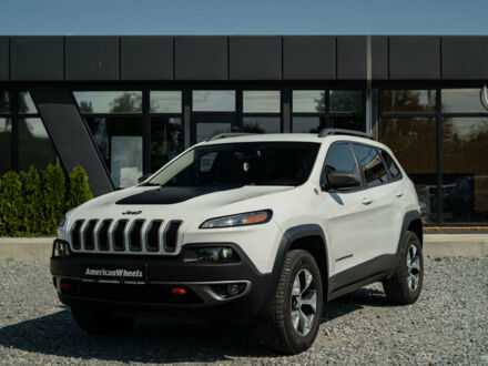 Білий Джип Cherokee, об'ємом двигуна 3.2 л та пробігом 203 тис. км за 15900 $, фото 1 на Automoto.ua