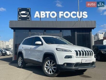 Білий Джип Cherokee, об'ємом двигуна 1.96 л та пробігом 257 тис. км за 15990 $, фото 1 на Automoto.ua