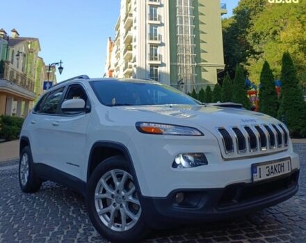 Білий Джип Cherokee, об'ємом двигуна 0 л та пробігом 110 тис. км за 14000 $, фото 1 на Automoto.ua