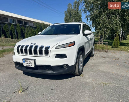 Білий Джип Cherokee, об'ємом двигуна 3.2 л та пробігом 255 тис. км за 13200 $, фото 1 на Automoto.ua