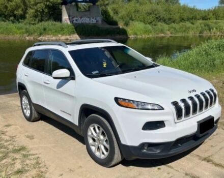 Белый Джип Чероки, объемом двигателя 3.2 л и пробегом 129 тыс. км за 10000 $, фото 1 на Automoto.ua