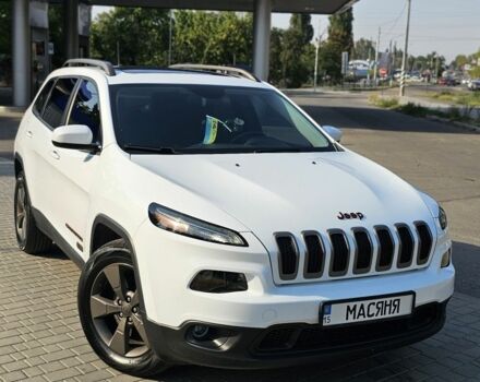 Білий Джип Cherokee, об'ємом двигуна 3.2 л та пробігом 136 тис. км за 14500 $, фото 1 на Automoto.ua