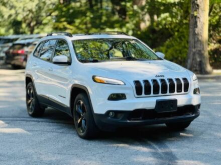 Джип Cherokee 2016 у Києві на Automoto.ua Білий Джип Cherokee, об'ємом двигуна 2.4 л та пробігом 74 тис. км за 7800 $, фото 1 на Automoto.ua