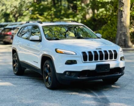 Білий Джип Cherokee, об'ємом двигуна 2.4 л та пробігом 74 тис. км за 7800 $, фото 1 на Automoto.ua
