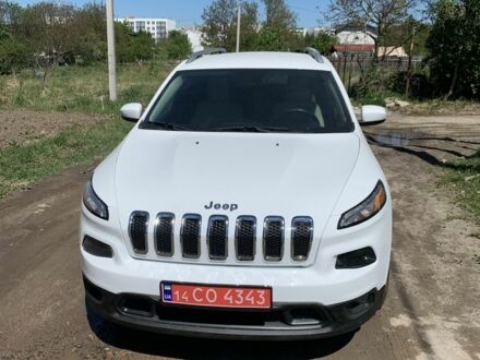 Белый Джип Чероки, объемом двигателя 2.4 л и пробегом 120 тыс. км за 11304 $, фото 1 на Automoto.ua