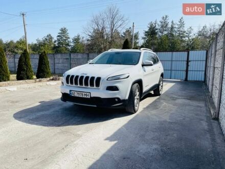 Білий Джип Cherokee, об'ємом двигуна 2.36 л та пробігом 151 тис. км за 12100 $, фото 1 на Automoto.ua
