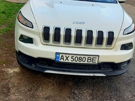 Белый Джип Чероки, объемом двигателя 3.2 л и пробегом 212 тыс. км за 14000 $, фото 1 на Automoto.ua