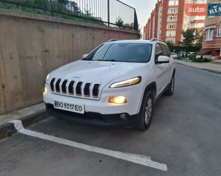 Білий Джип Cherokee, об'ємом двигуна 2.4 л та пробігом 204 тис. км за 13500 $, фото 1 на Automoto.ua