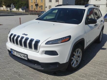 Білий Джип Cherokee, об'ємом двигуна 2.36 л та пробігом 160 тис. км за 12300 $, фото 1 на Automoto.ua