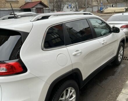Білий Джип Cherokee, об'ємом двигуна 3.2 л та пробігом 123 тис. км за 16300 $, фото 1 на Automoto.ua