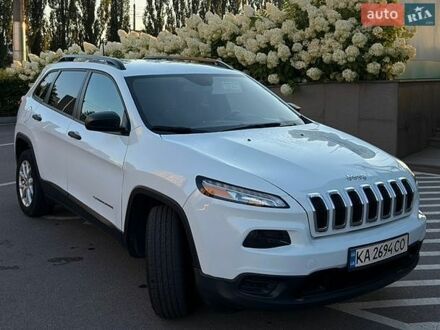 Білий Джип Cherokee, об'ємом двигуна 2.36 л та пробігом 105 тис. км за 13300 $, фото 1 на Automoto.ua