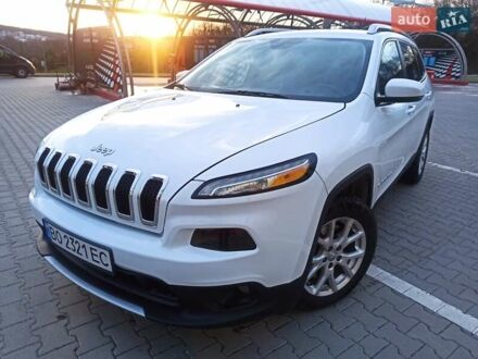 Джип Cherokee 2016 у Тернополі на Automoto.ua Білий Джип Cherokee, об'ємом двигуна 2.36 л та пробігом 117 тис. км за 14000 $, фото 1 на Automoto.ua