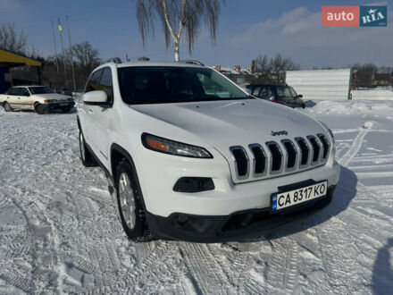 Білий Джип Cherokee, об'ємом двигуна 2.36 л та пробігом 169 тис. км за 13900 $, фото 1 на Automoto.ua