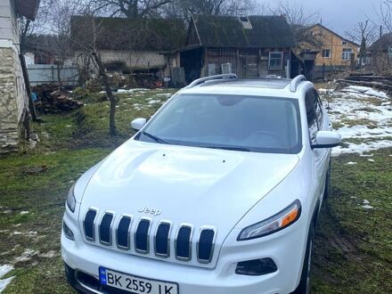 Білий Джип Cherokee, об'ємом двигуна 2.4 л та пробігом 110 тис. км за 18300 $, фото 1 на Automoto.ua