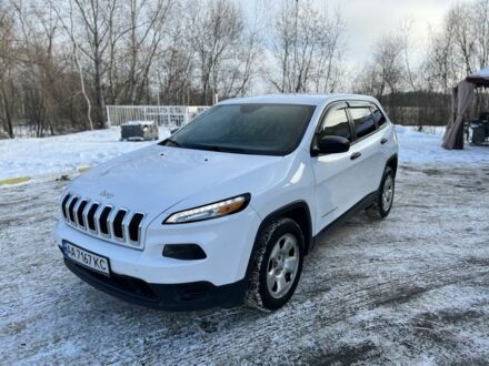 Білий Джип Cherokee, об'ємом двигуна 2.4 л та пробігом 200 тис. км за 14000 $, фото 1 на Automoto.ua