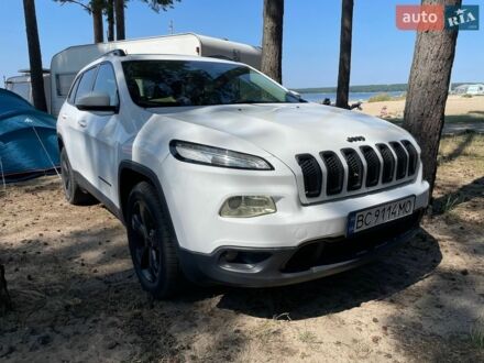 Білий Джип Cherokee, об'ємом двигуна 2.36 л та пробігом 100 тис. км за 15500 $, фото 1 на Automoto.ua