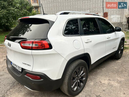Джип Cherokee 2017 у Чернігові на Automoto.ua Білий Джип Cherokee, об'ємом двигуна 2.4 л та пробігом 57 тис. км за 17000 $, фото 1 на Automoto.ua