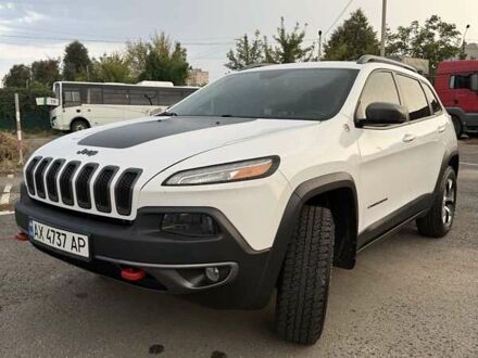 Білий Джип Cherokee, об'ємом двигуна 2.36 л та пробігом 50 тис. км за 18900 $, фото 1 на Automoto.ua
