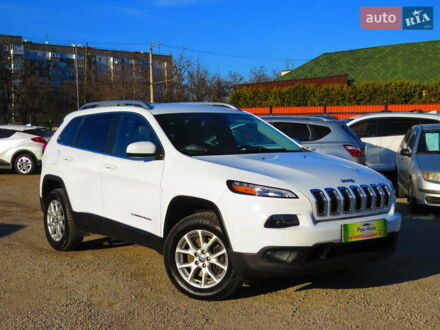Джип Cherokee 2017 у Кропивницькому (Кіровограді) на Automoto.ua Білий Джип Cherokee, об'ємом двигуна 2.4 л та пробігом 129 тис. км за 13550 $, фото 1 на Automoto.ua