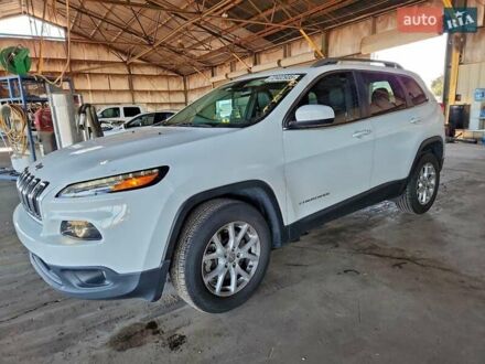 Белый Джип Чероки, объемом двигателя 2.36 л и пробегом 132 тыс. км за 2000 $, фото 1 на Automoto.ua