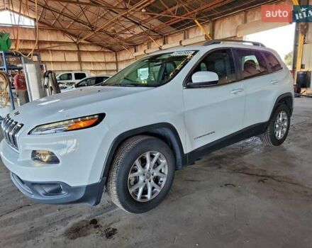 Белый Джип Чероки, объемом двигателя 2.36 л и пробегом 132 тыс. км за 2000 $, фото 1 на Automoto.ua