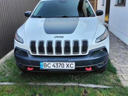 Білий Джип Cherokee, об'ємом двигуна 2.36 л та пробігом 192 тис. км за 15200 $, фото 1 на Automoto.ua