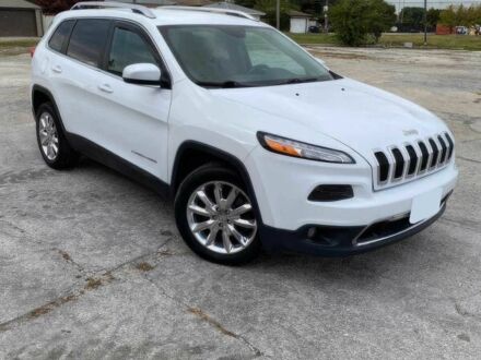 Джип Чероки 2017 в Житомире на Automoto.ua Белый Джип Чероки, объемом двигателя 2.4 л и пробегом 62 тыс. км за 3400 $, фото 1 на Automoto.ua