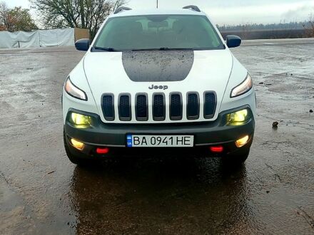 Джип Чероки 2017 в Кропивницком (Кировограде) на Automoto.ua Белый Джип Чероки, объемом двигателя 2.4 л и пробегом 217 тыс. км за 16500 $, фото 1 на Automoto.ua