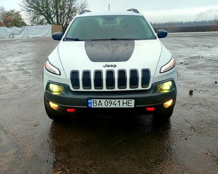 Джип Чероки 2017 в Кропивницком (Кировограде) на Automoto.ua Белый Джип Чероки, объемом двигателя 2.4 л и пробегом 217 тыс. км за 16500 $, фото 1 на Automoto.ua