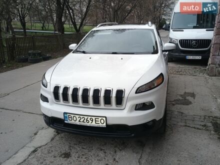 Білий Джип Cherokee, об'ємом двигуна 2.36 л та пробігом 53 тис. км за 14900 $, фото 1 на Automoto.ua