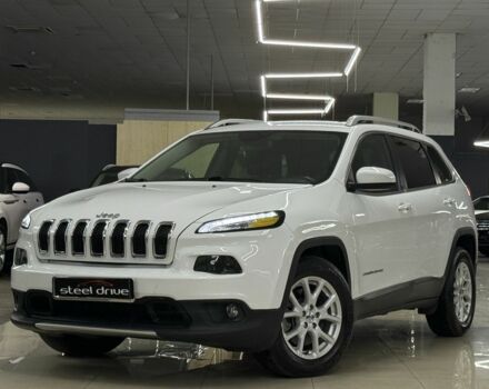 Джип Cherokee 2017 у Миколаєві на Automoto.ua Білий Джип Cherokee, об'ємом двигуна 2.4 л та пробігом 107 тис. км за 12999 $, фото 1 на Automoto.ua