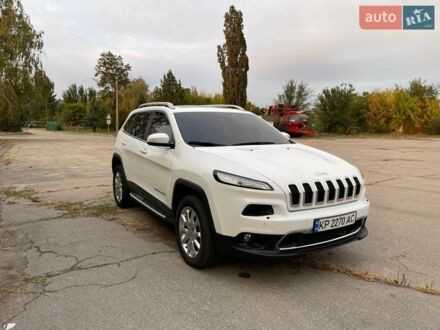 Белый Джип Чероки, объемом двигателя 2.18 л и пробегом 90 тыс. км за 15500 $, фото 1 на Automoto.ua