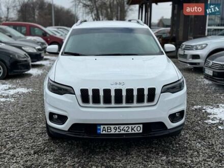 Джип Cherokee 2018 у Вінниці на Automoto.ua Білий Джип Cherokee, об'ємом двигуна 2.36 л та пробігом 100 тис. км за 15300 $, фото 1 на Automoto.ua