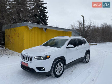 Білий Джип Cherokee, об'ємом двигуна 2.36 л та пробігом 150 тис. км за 13700 $, фото 1 на Automoto.ua